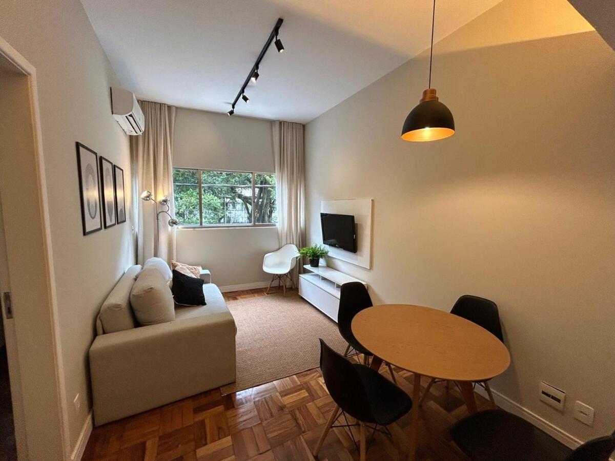 Garden Leblon Apartment